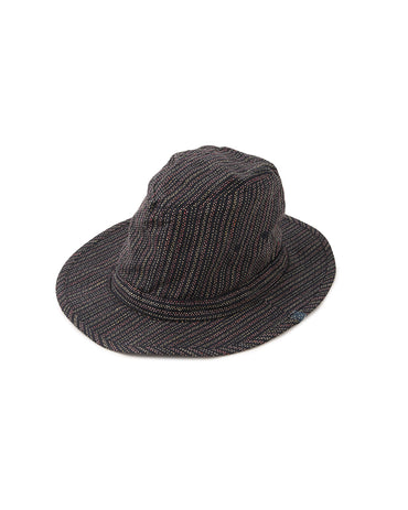 I.C.T. / BUCKLEY CAP SANTOME