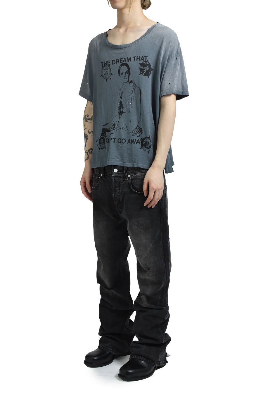 ENFANTS RICHES DÉPRIMÉS / DREAM THAT WON'T GO AWAY T-SHIRT