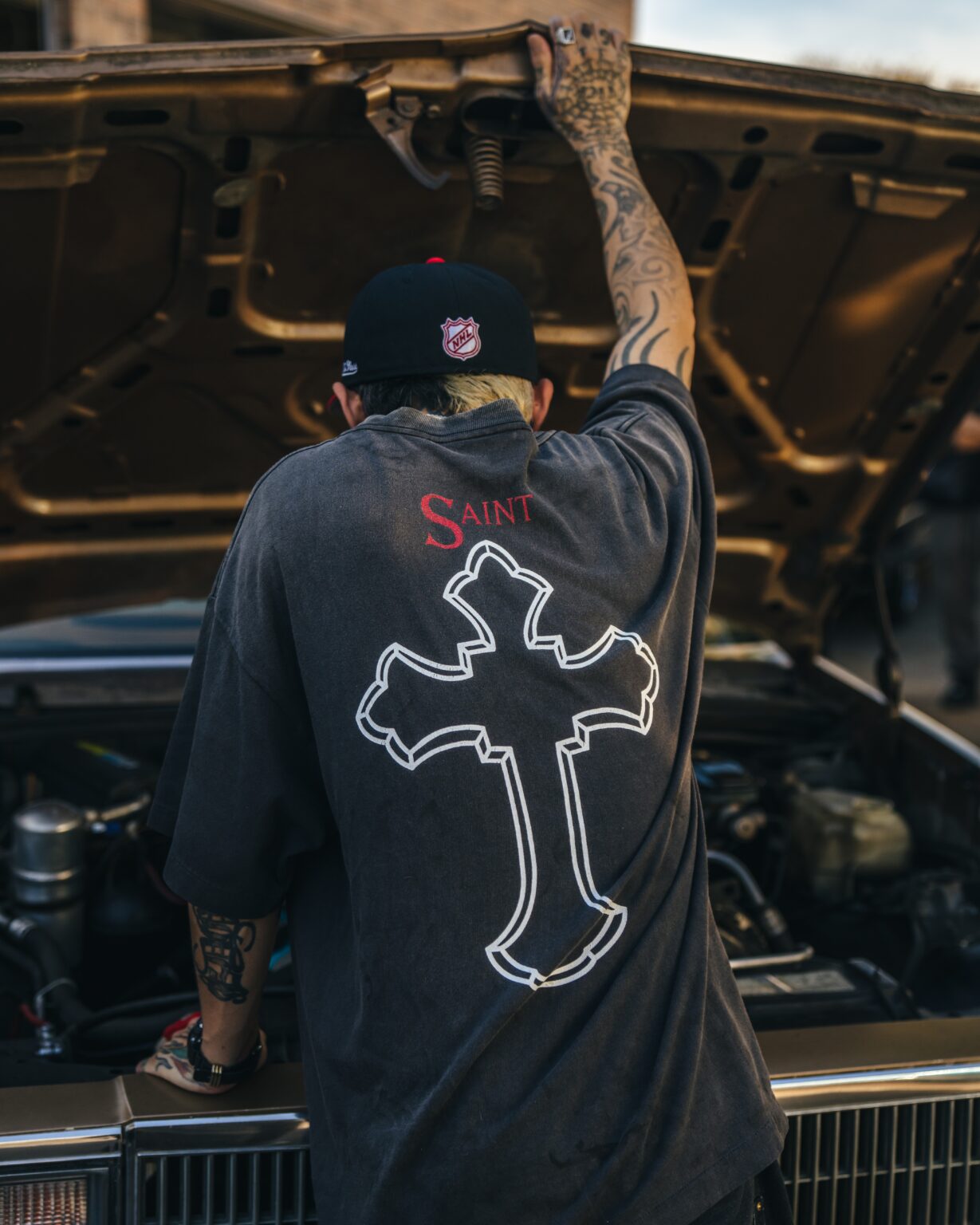 SAINT Mxxxxxx x 2PAC / 2PC_SS TEE_2PAC