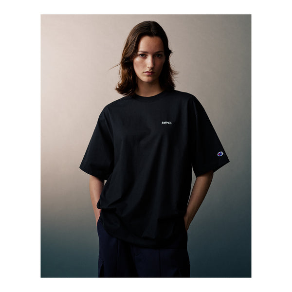 SOPH. x Champion BASIC TEE