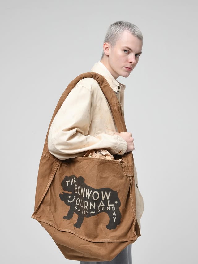 BOWWOW 26SS THE BOW WOW JOURNAL Newspaper Bag Aged