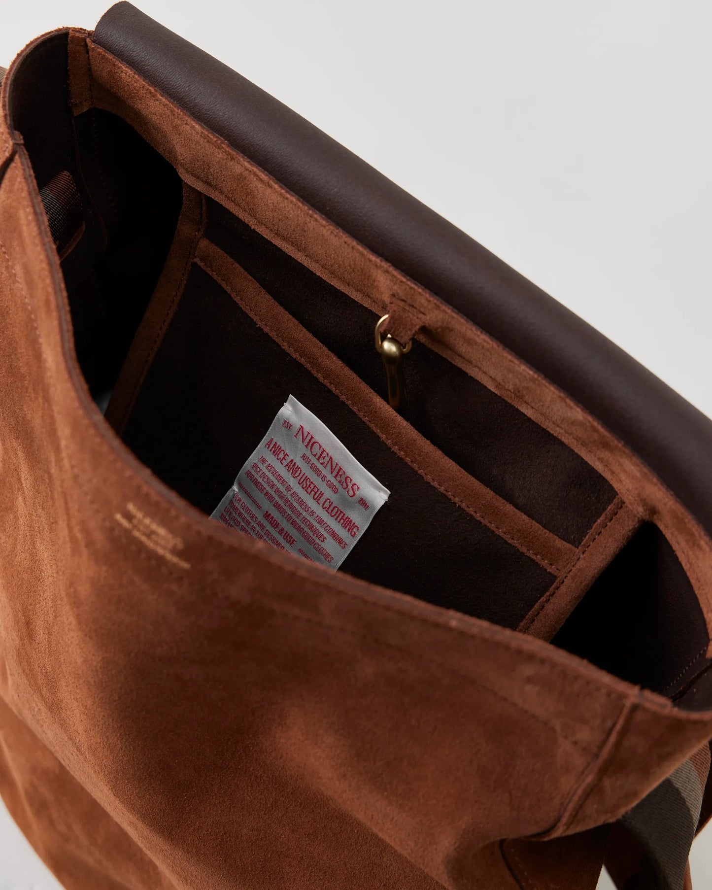 NICENESS 25AW CS.MARTY / Cow Suede Scrunched Shoulder Bag
