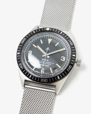 NAVAL WATCH Produced by LOWERCASE FRXB001