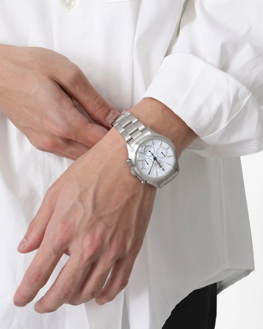 NAVAL WATCH Produced by LOWERCASE FRXC002