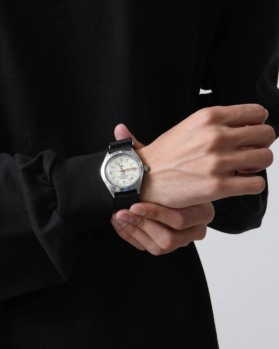 NAVAL WATCH Produced by LOWERCASE FRXB014