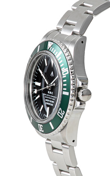 NAVAL WATCH Produced by LOWERCASE FRXE007