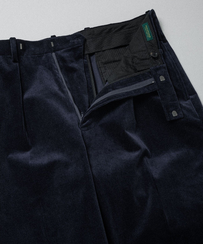 WILD LIFE TAILOR / CORDUROY TAPERD PANTS