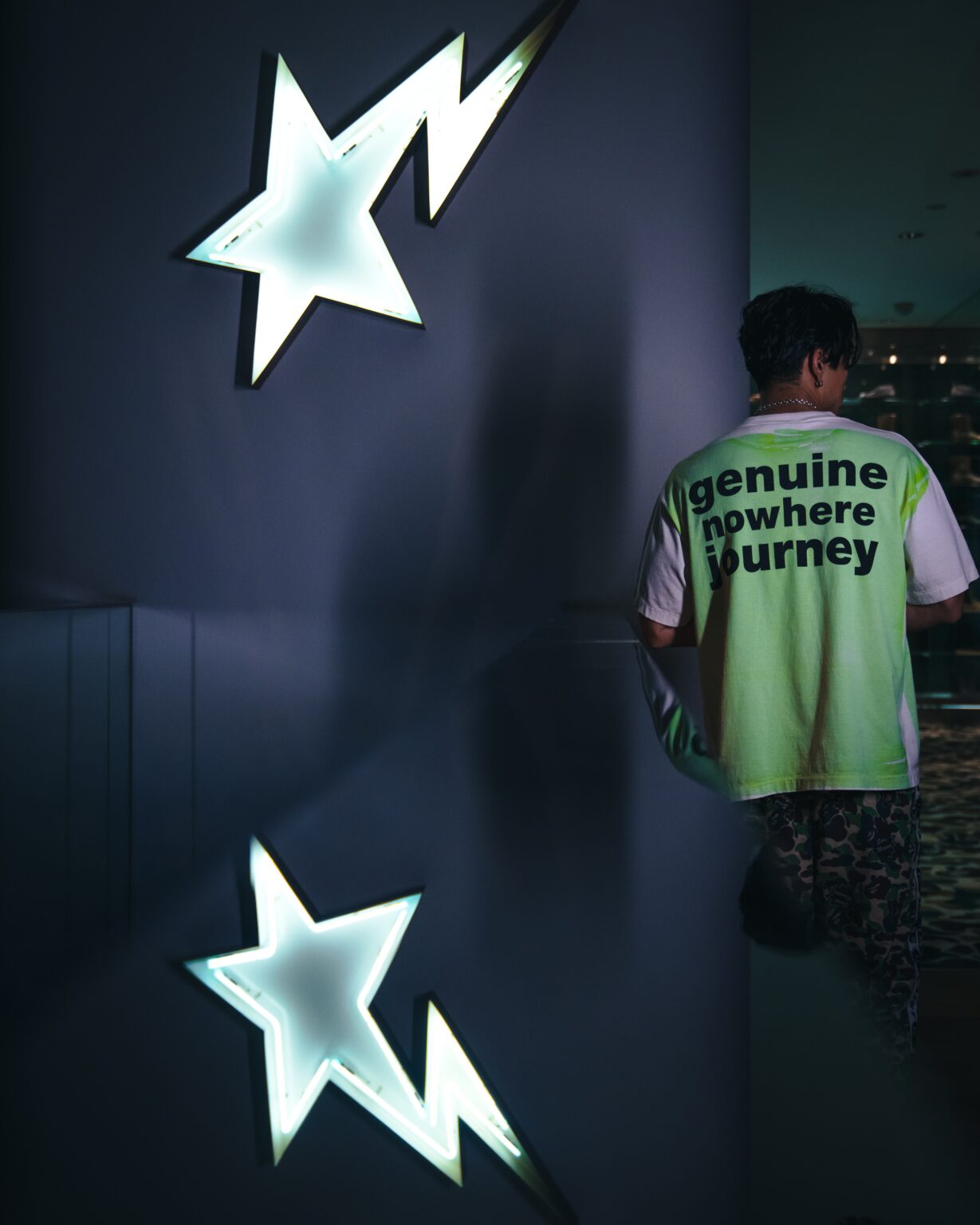 SAINT Mxxxxxx x BAPE / BAPE_SS TEE_HANDPRINT