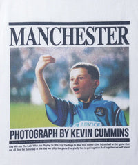 THE CULTURE CODE × Kevin Cummins for WILD LIFE TAILOR / T-SHIRT MANCHESTER CITY - BOY