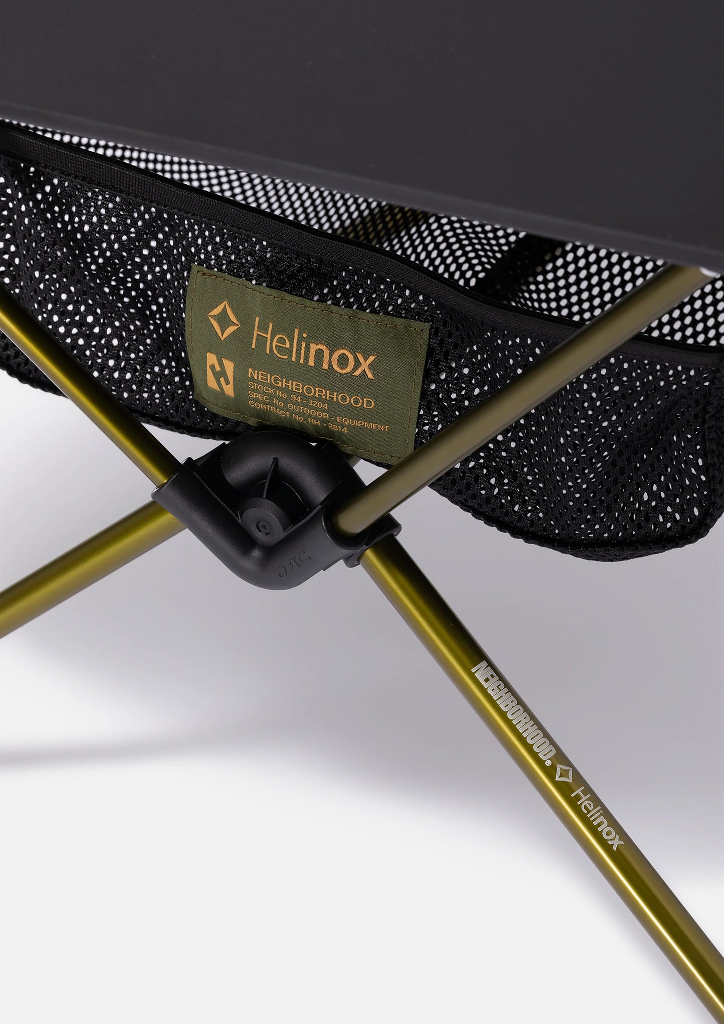 NEIGHBORHOOD x HELINOX . SOLIDTOP TABLE S
