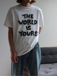 CANTATE 26AW WORLD IS YOURS Tee (Cartoon Letter)