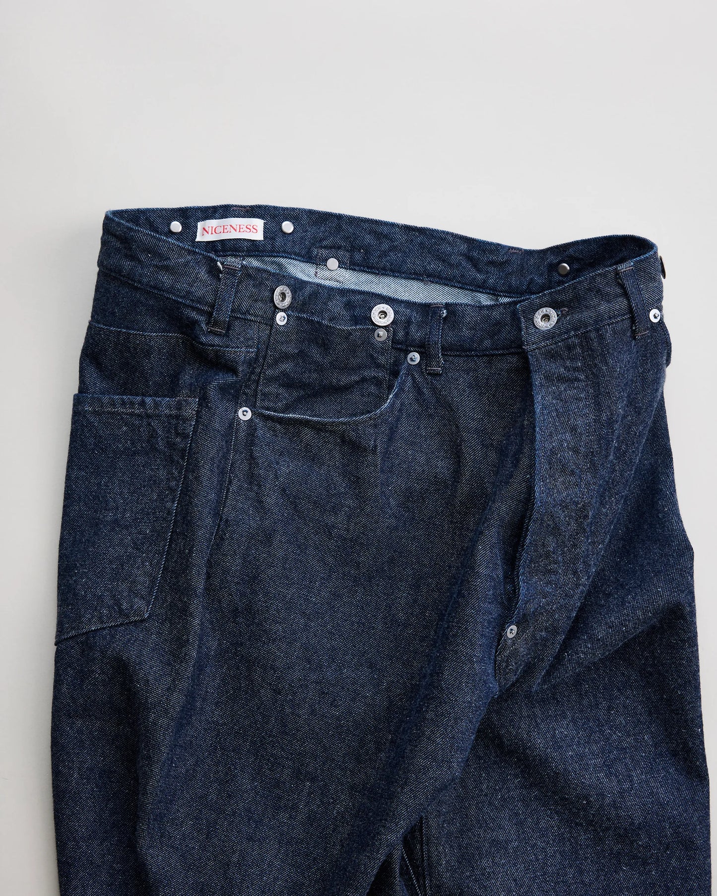 NICENESS 26SS SHARKY