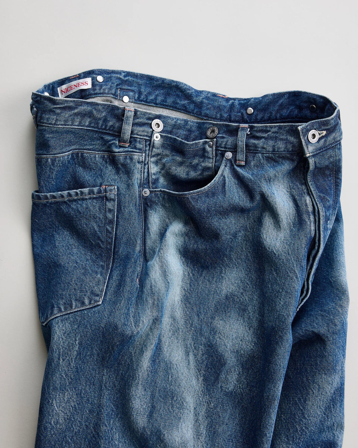 NICENESS 26SS D.SHARKY