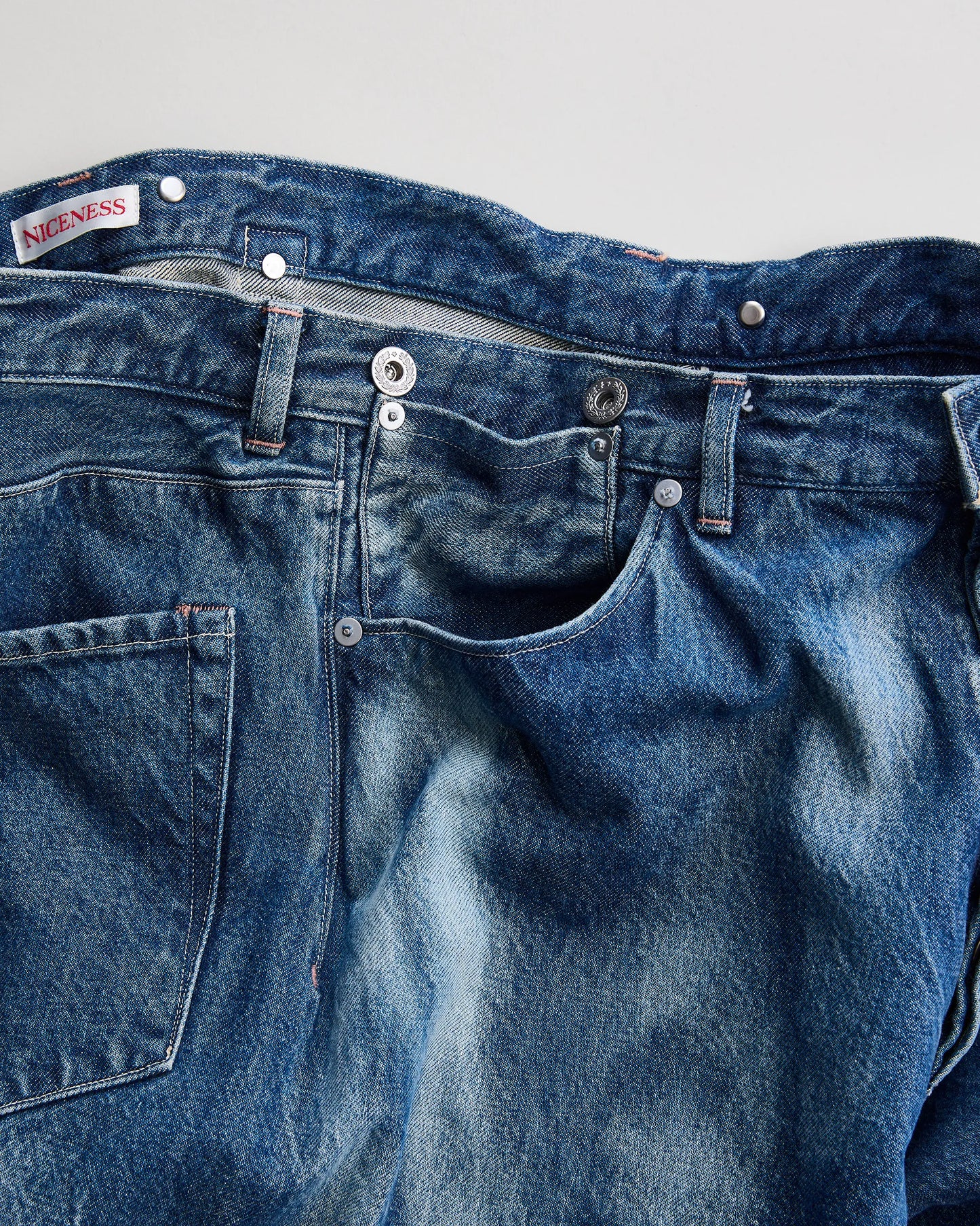 NICENESS 26SS D.SHARKY
