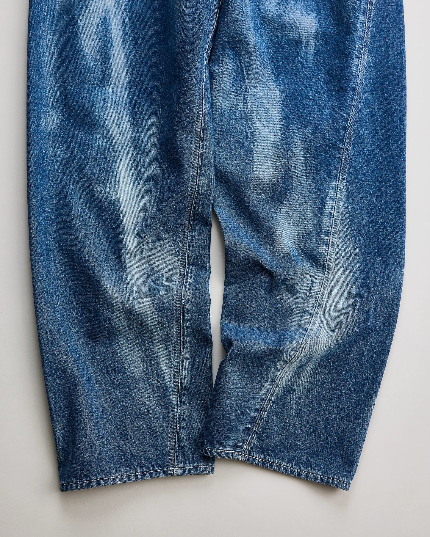 NICENESS 26SS D.SHARKY