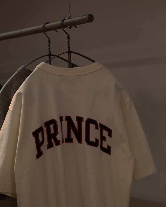 blurhmsROOTSTOCK 25SS NOT-PRINCE 88/12 Print Tee STANDARD / WIDE