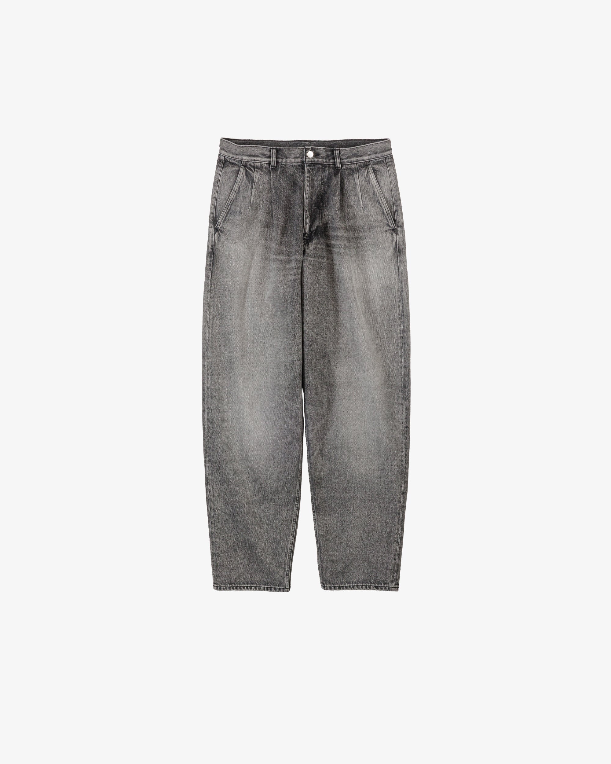 bottom – Vintage Concept Store