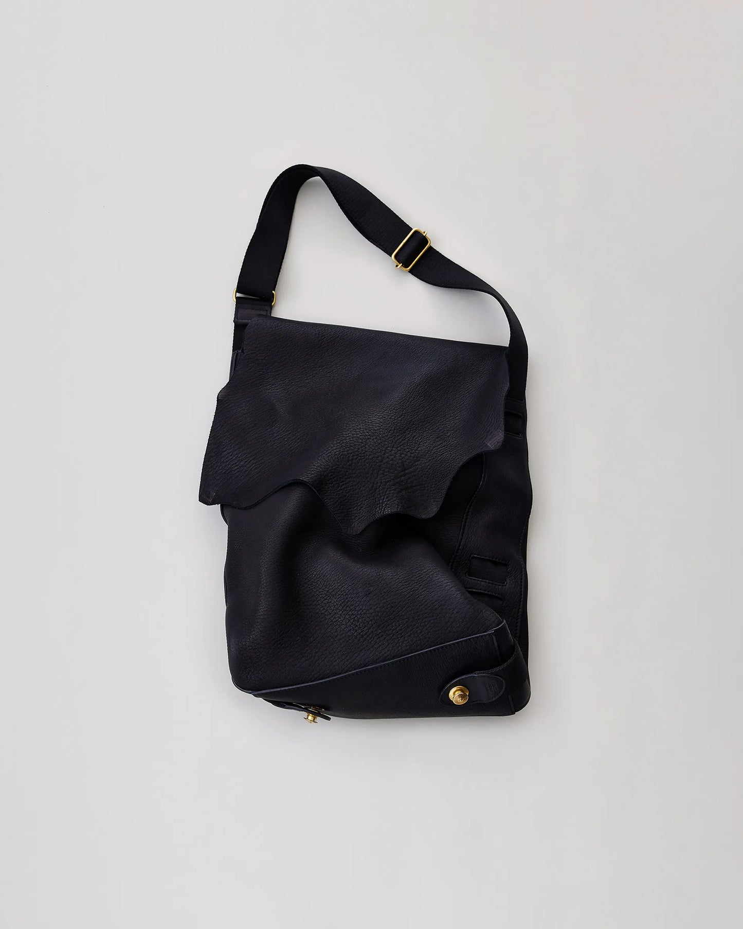 NICENESS 24AW D.MARTY Deer leather shoulder bag