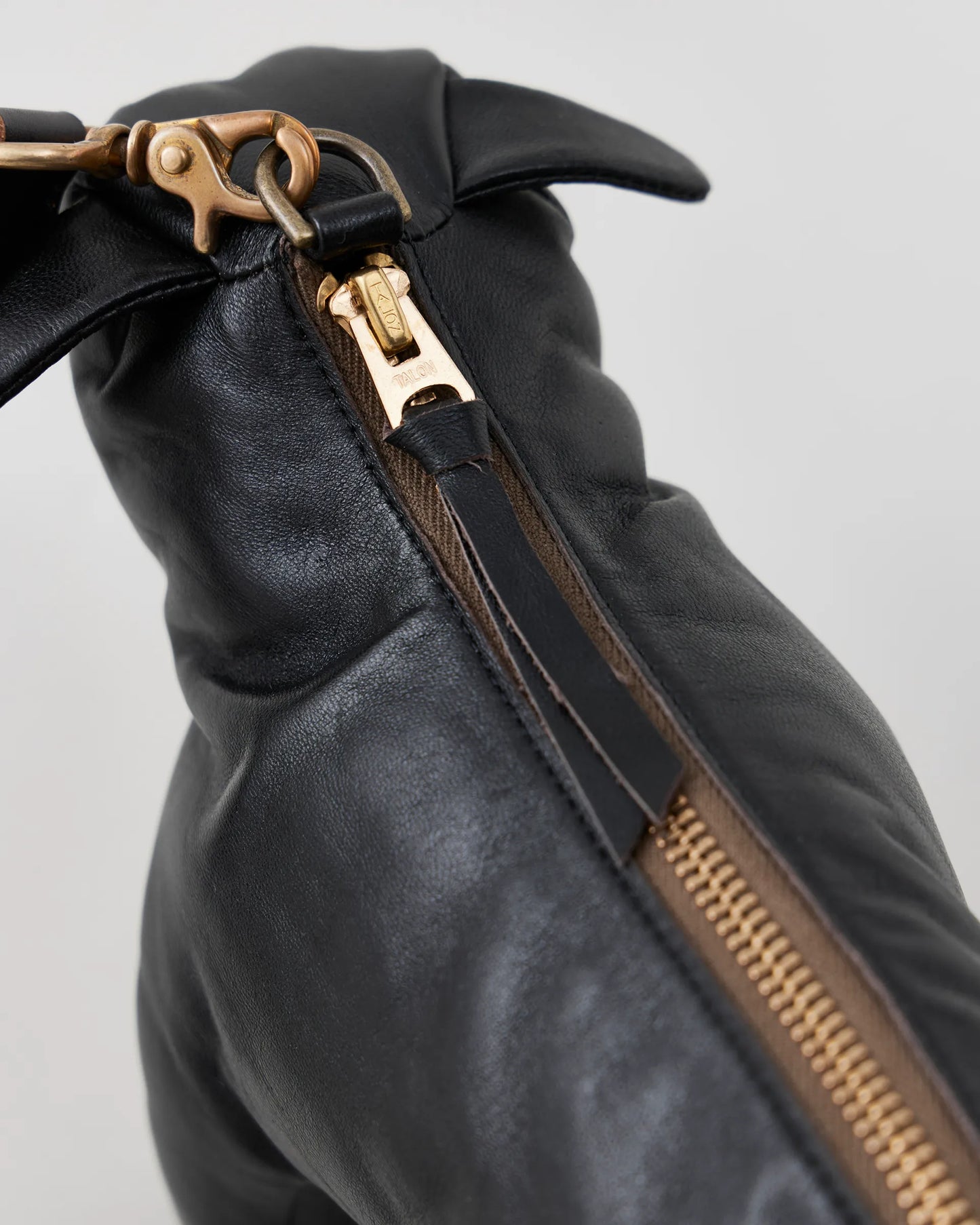 NICENESS 25AW B.CHESTY / Brown Core Lamb Leather Animal Bag