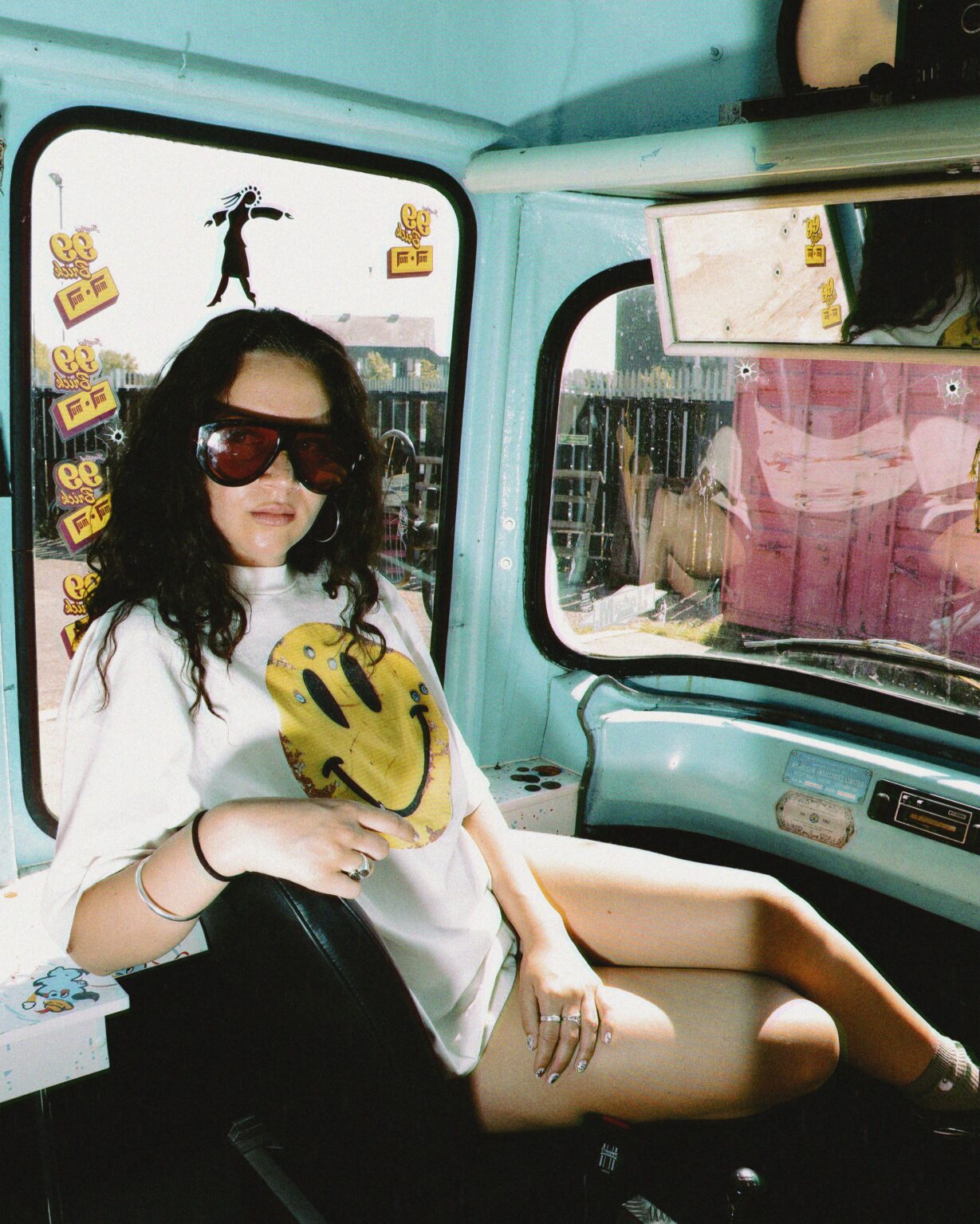 SAINT Mxxxxxx x THE KLF / KLF_SS TEE_SMILE
