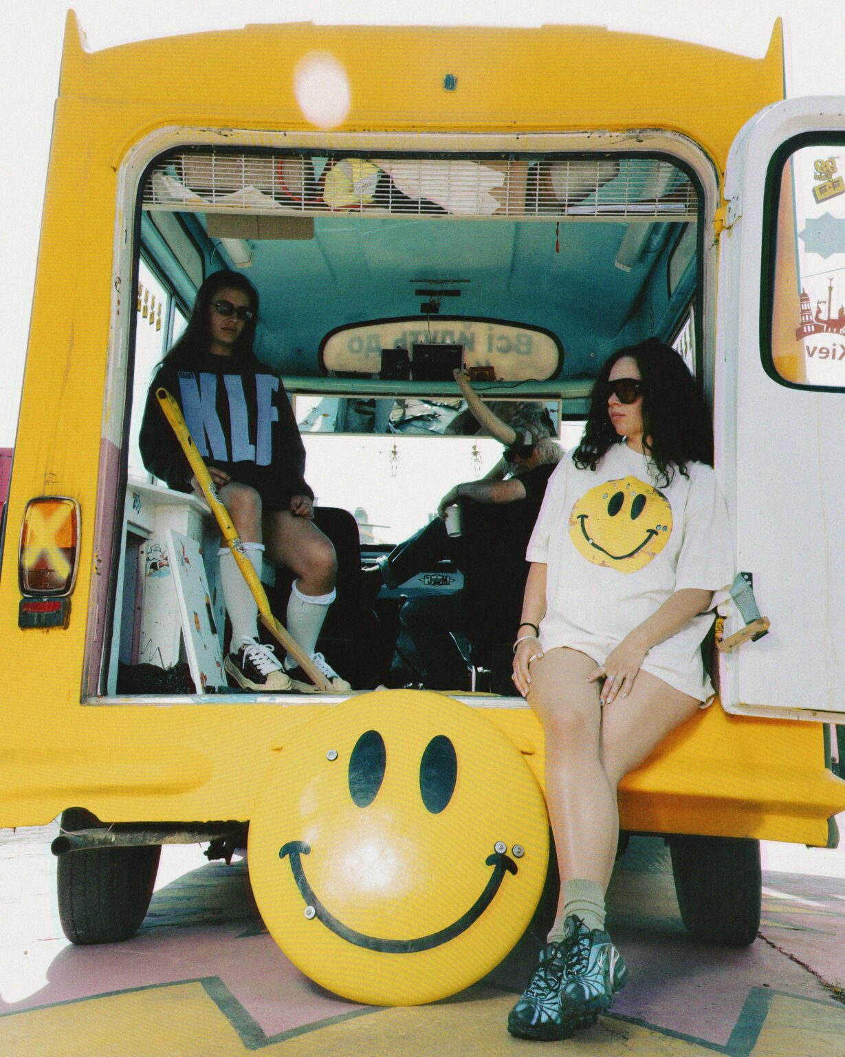 SAINT Mxxxxxx x THE KLF / KLF_SS TEE_SMILE