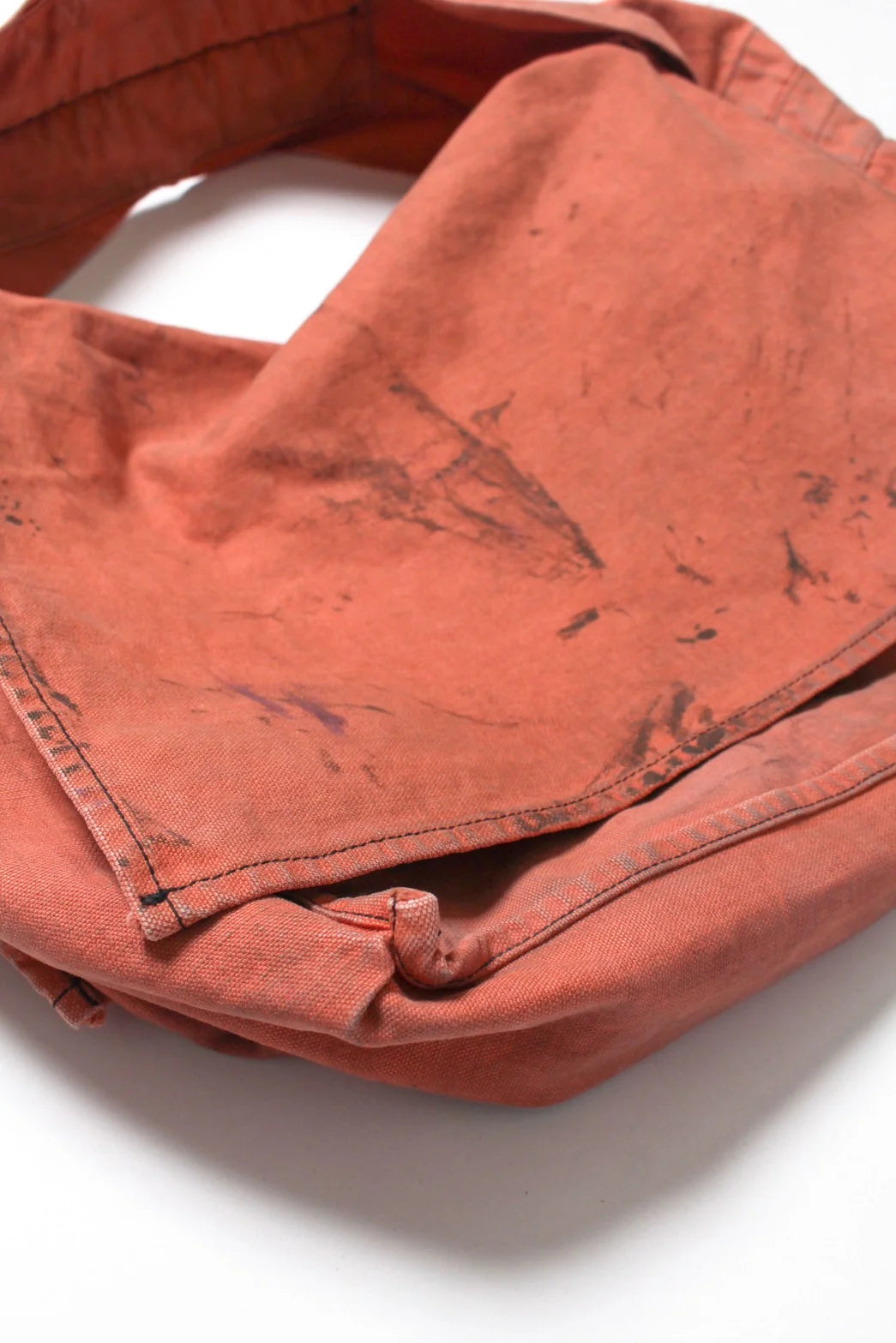 BOWWOW 25AW THE DITC NEWSPAPER BAG AGED