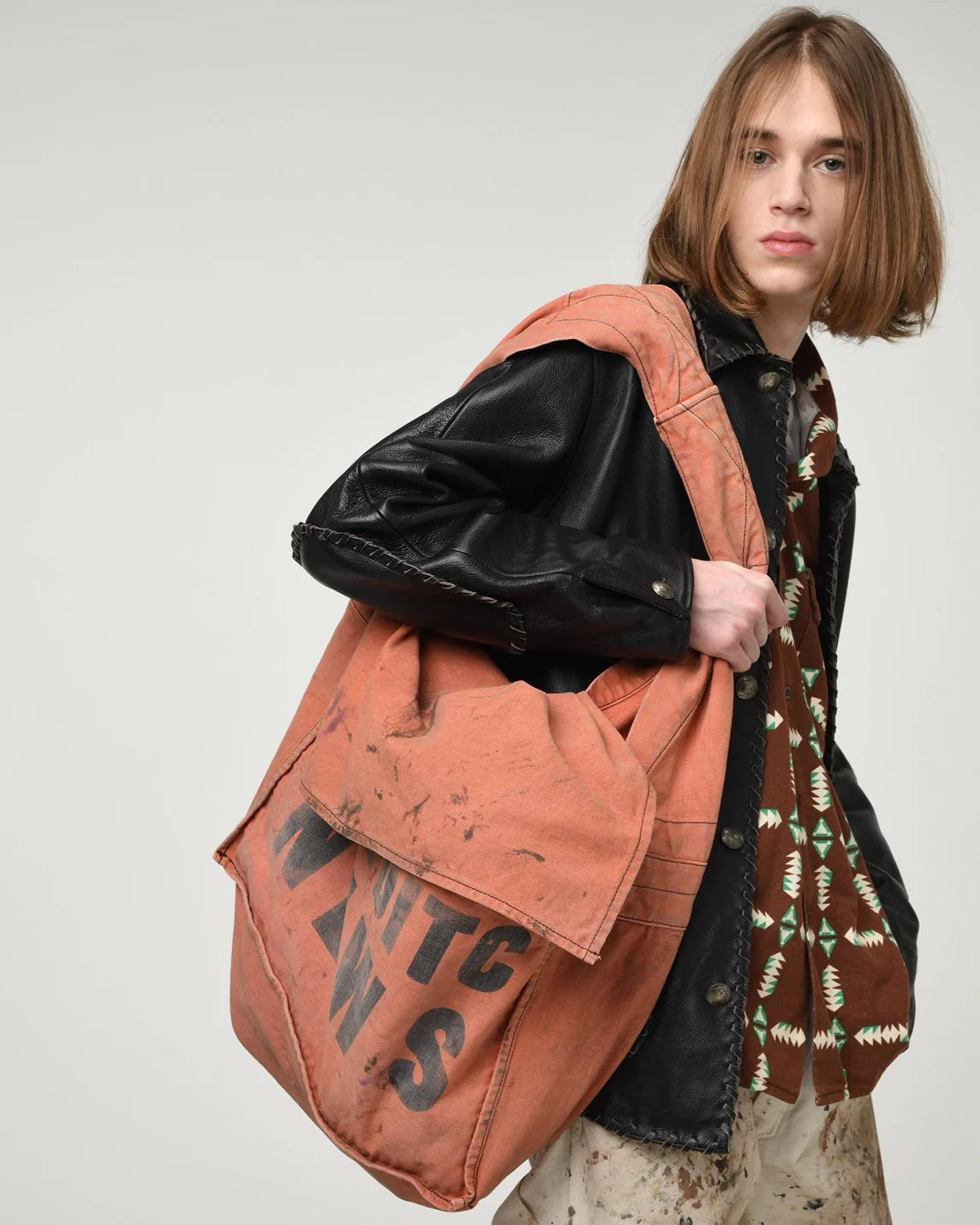 BOWWOW 25AW THE DITC NEWSPAPER BAG AGED