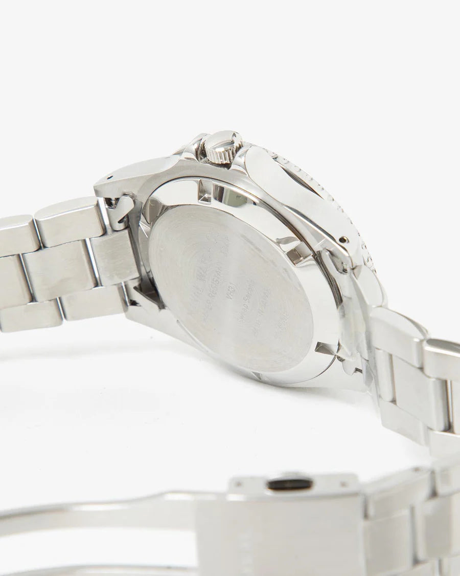 NAVAL WATCH Produced by LOWERCASE FRXE006