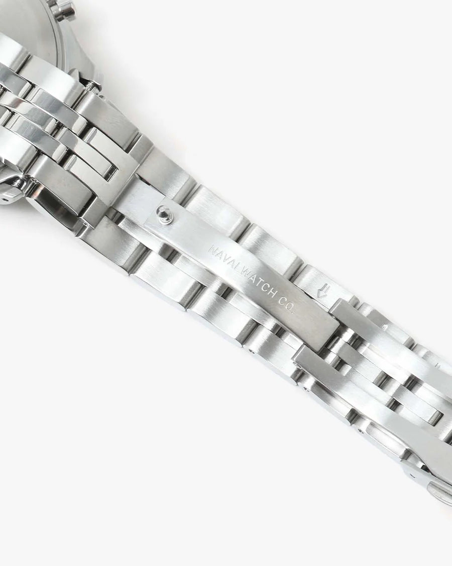 NAVAL WATCH Produced by LOWERCASE / FRXC012