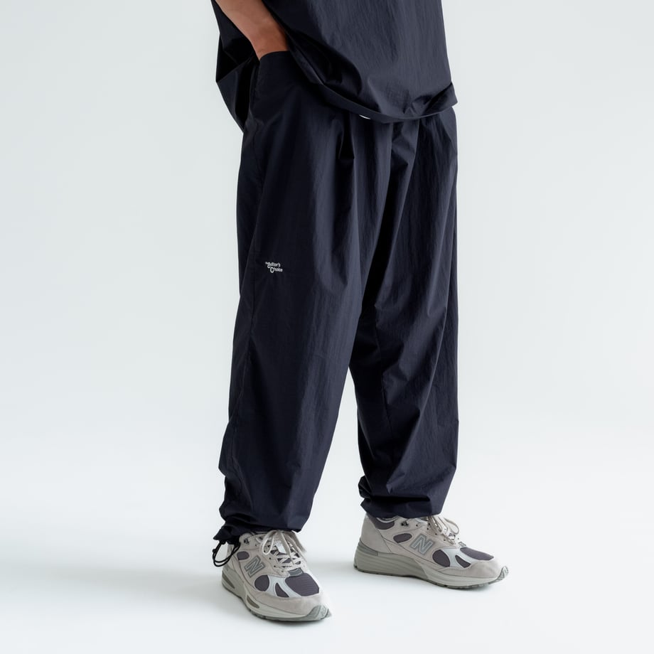 the Editor's Choice x SEE SEE WIDE TAPERED EASY NYLON PANTS – Vintage  Concept Store