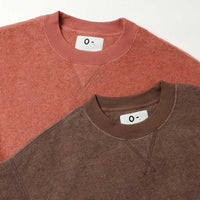 O - / FLEECE SWEATSHIRT