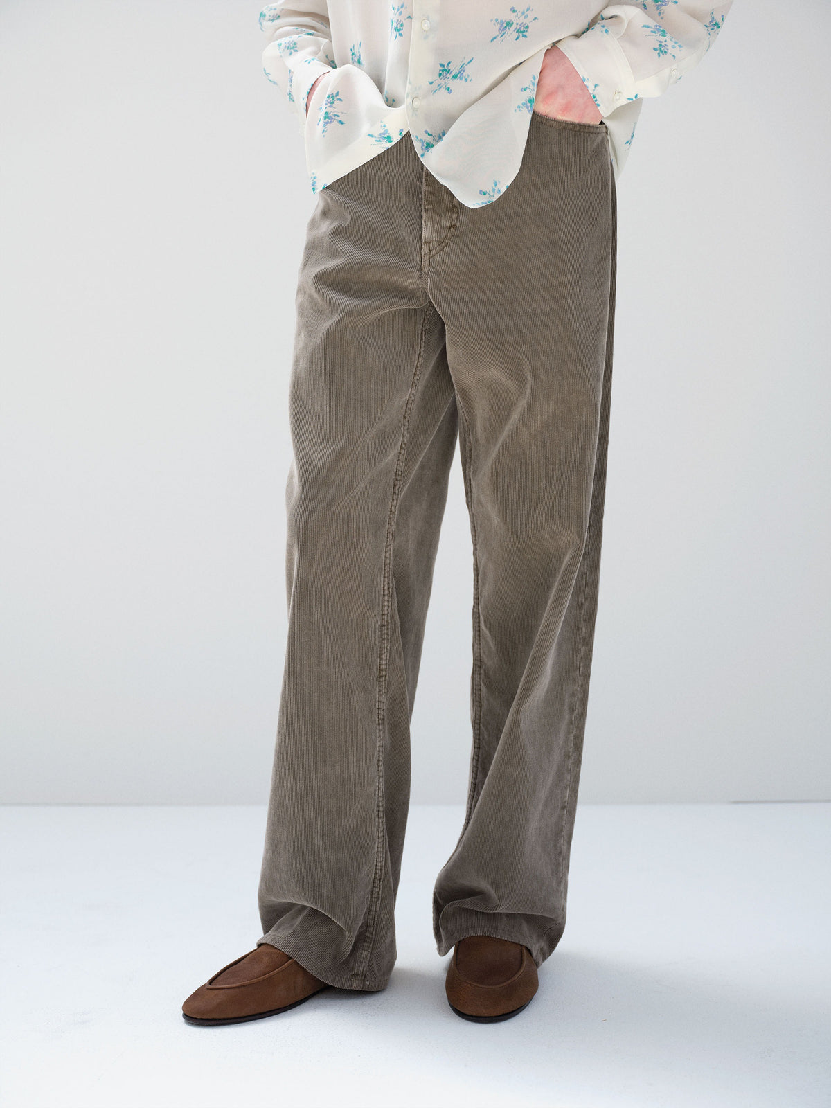 AURALEE 26AW GARMENT-DYED FINX CORDUROY 5P WIDE PANTS