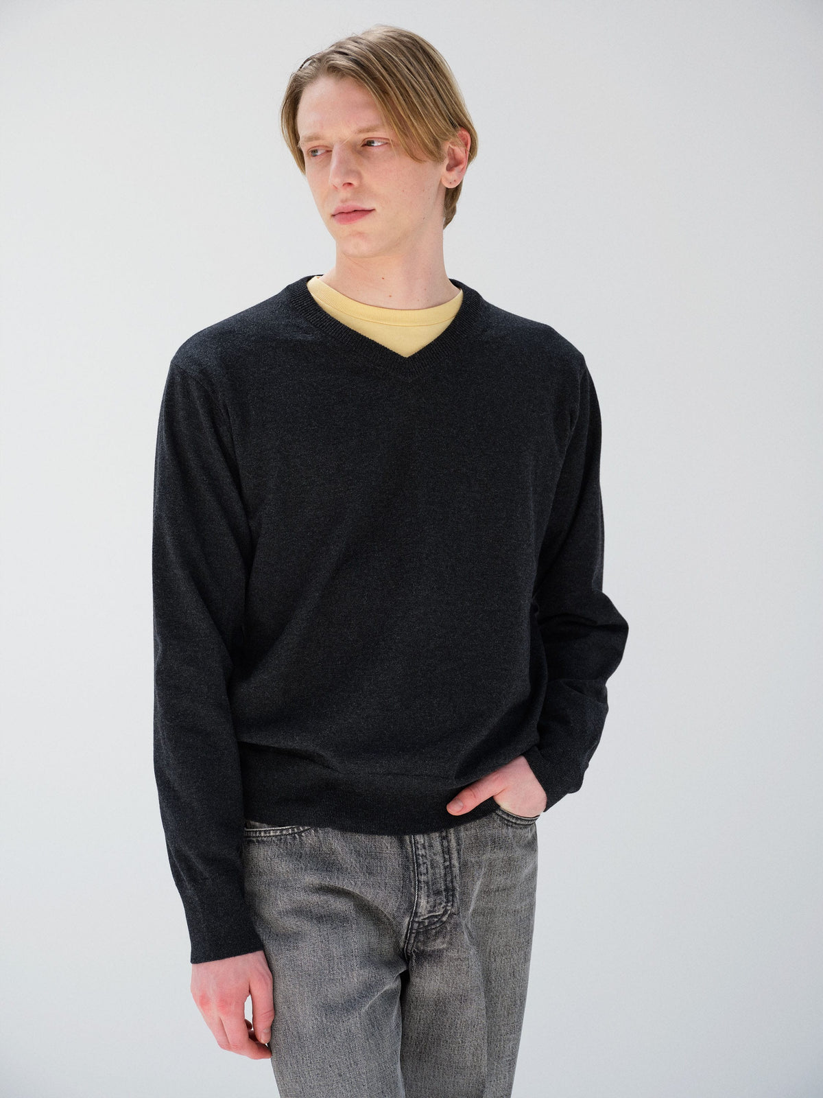 AURALEE 26AW HIGH TWIST WOOL KNIT V-NECK P/O