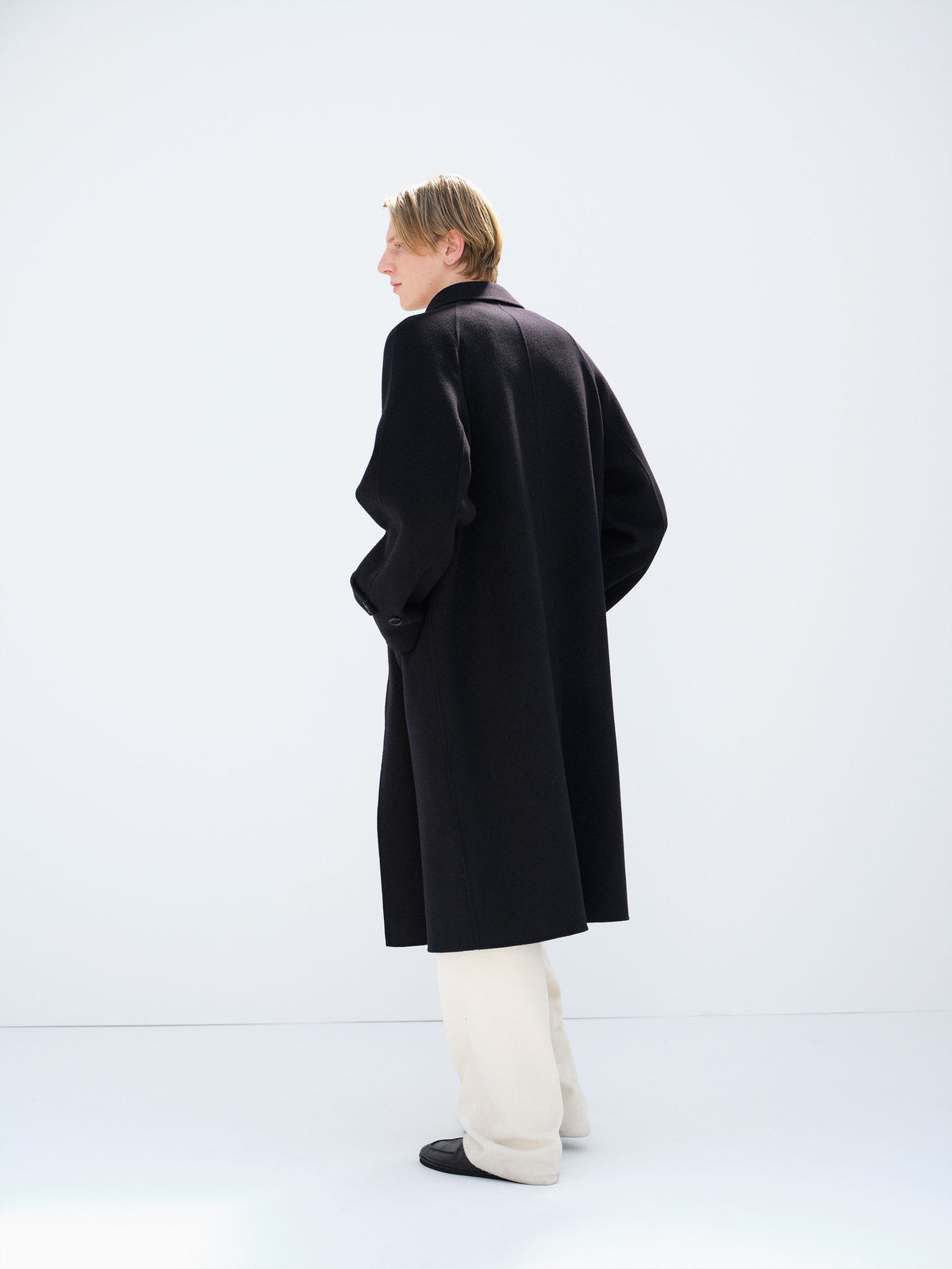 AURALEE 26AW SUPER FINE WOOL MELTON HAND SEWN COAT