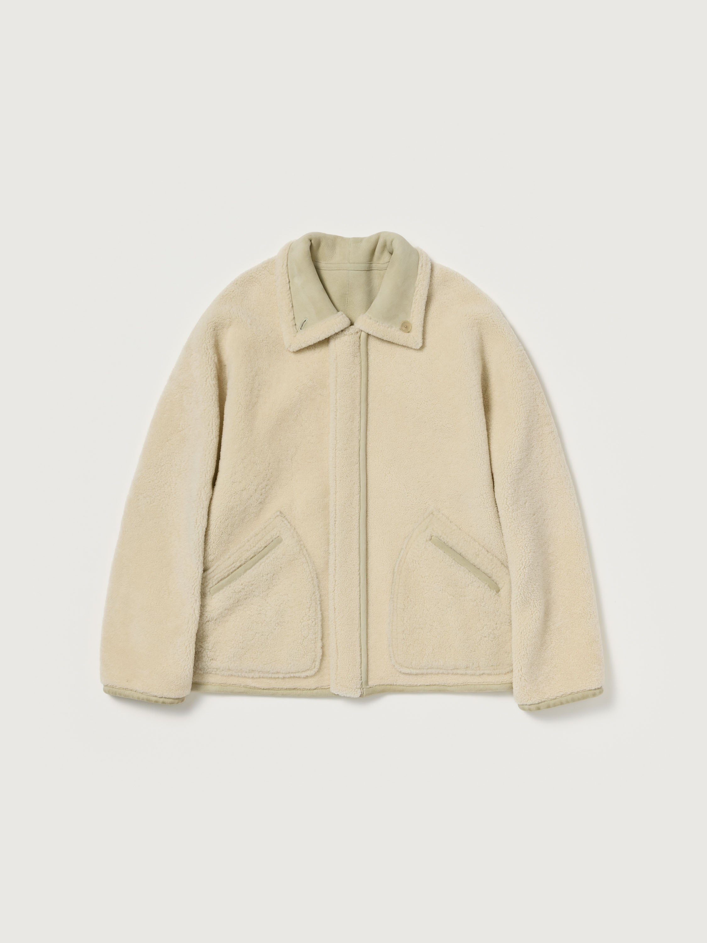 AURALEE – Vintage Concept Store