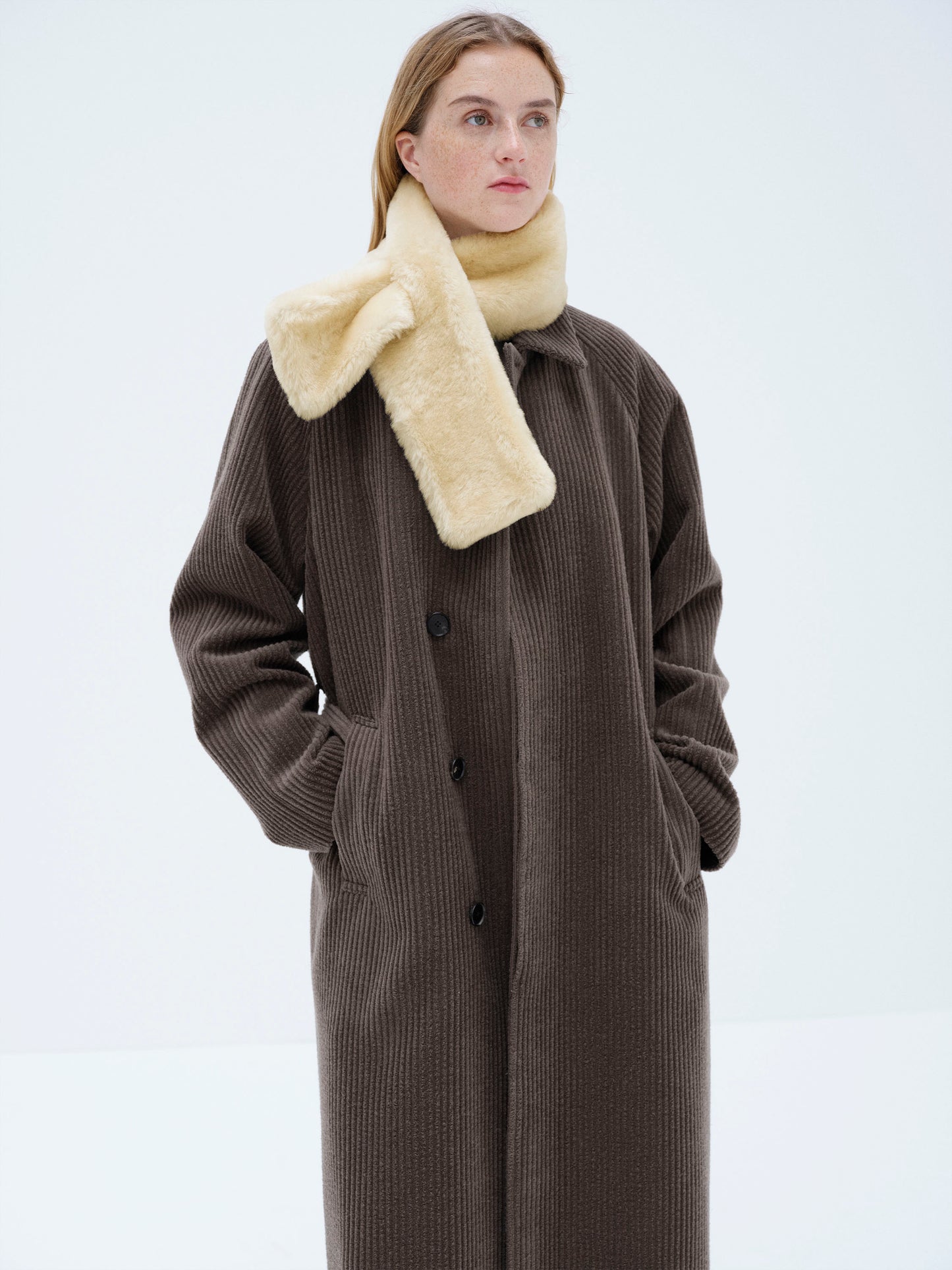 AURALEE 26AW STRAIGHT MERINO MOUTON FUR STOLE